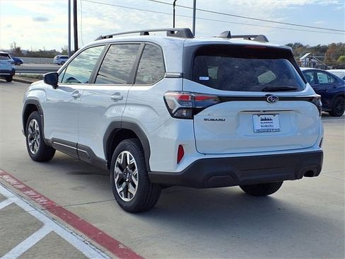 New 2026 Subaru Forester Premium image 2