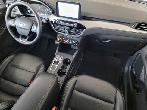 Certified 2020 Ford Escape SEL image 39