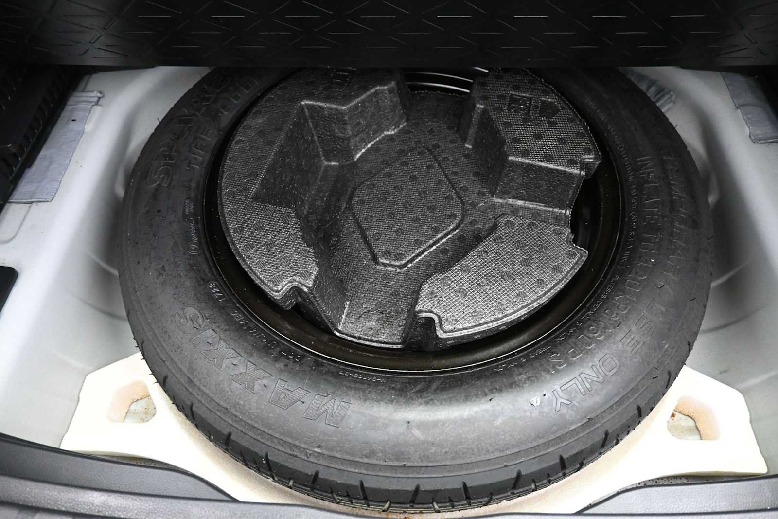 Certified 2023 Toyota RAV4 LE AWD/4WD image 22