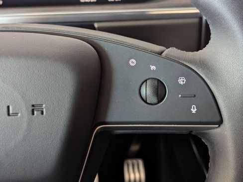 Used 2023 Tesla Model X Base w/ FSD Computer 3 image 39