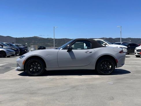 New 2026 MAZDA MX-5 Miata Club RWD image 7
