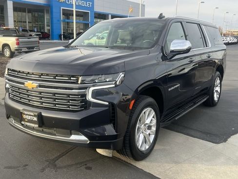 Certified 2023 Chevrolet Suburban Premier image 12