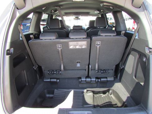 Used 2024 Honda Odyssey Sport image 38