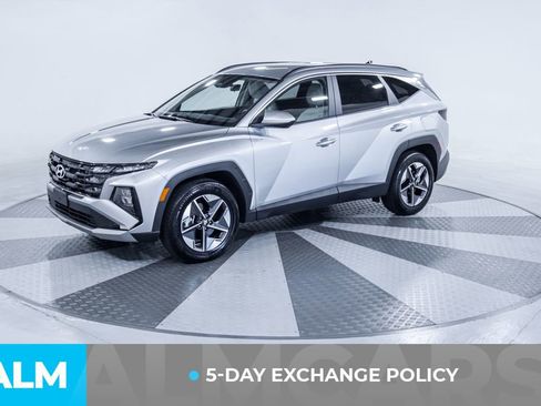 Used 2026 Hyundai Tucson SEL FWD image 3