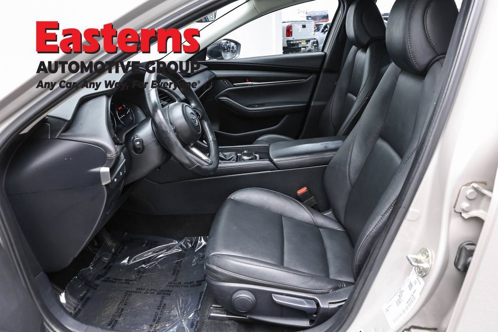 Used 2024 MAZDA MAZDA3 s FWD image 16
