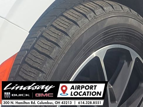 Used 2021 Chevrolet Suburban RST w/ Rear Media and Nav Package image 6