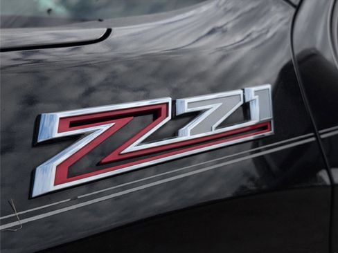 Used 2020 Chevrolet Silverado 1500 LT Trail Boss image 32