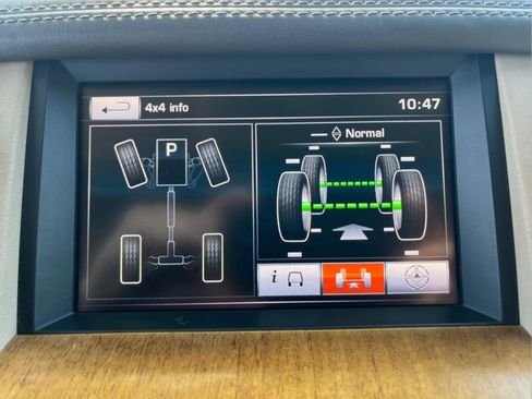 Used 2016 Land Rover LR4 HSE LUX image 19