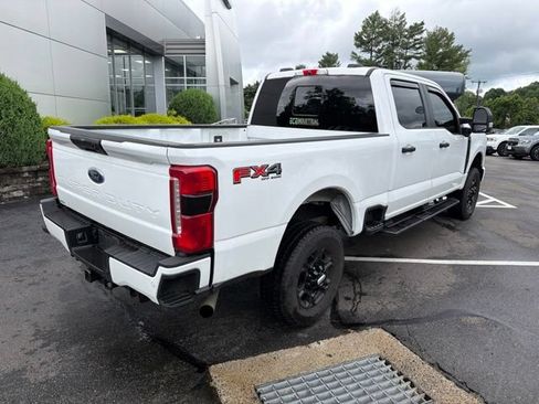 Used 2024 Ford F250 XL w/ STX Appearance Package AWD/4WD image 7