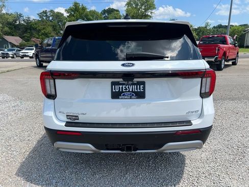 Used 2025 Ford Explorer Platinum w/ LUX Leather Package AWD/4WD image 6