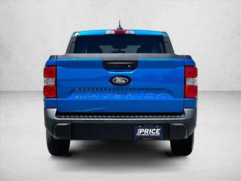Used 2025 Ford Maverick XL w/ Equipment Group 102A AWD/4WD image 4