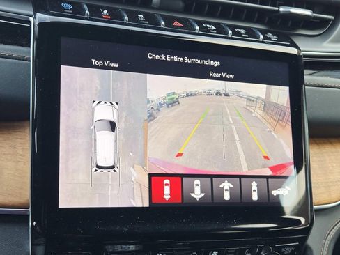 Certified 2022 Jeep Grand Cherokee Summit image 30