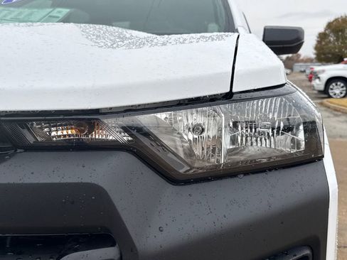 New 2026 Chevrolet Colorado W/T image 9