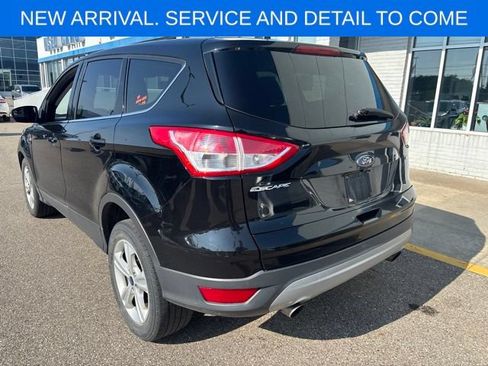 Used 2016 Ford Escape SE FWD image 10