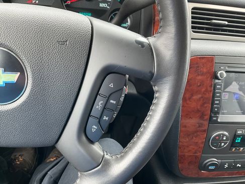 Used 2010 Chevrolet Silverado 1500 LTZ w/ Z71 Appearance Package image 7