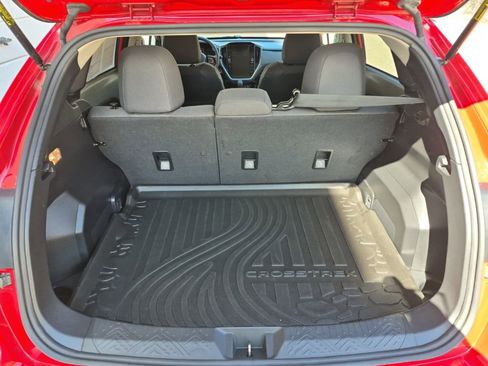 Used 2024 Subaru Crosstrek 2.0i Premium image 11