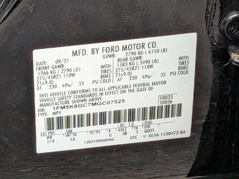 Used 2021 Ford Explorer ST w/ Equipment Group 401A AWD/4WD image 17