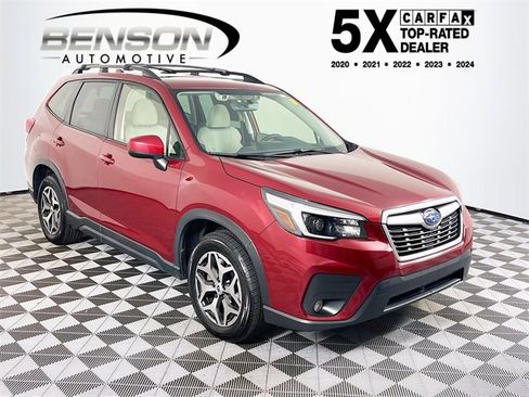 Used 2021 Subaru Forester Premium image 1