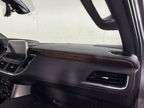 Used 2021 Chevrolet Tahoe Premier w/ Premium Package RWD image 37
