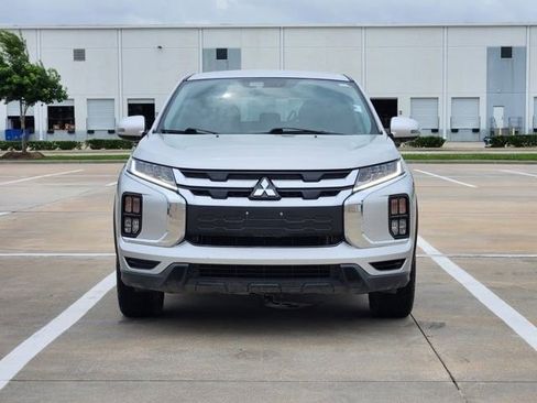 Used 2021 Mitsubishi Outlander Sport SE AWD/4WD image 2