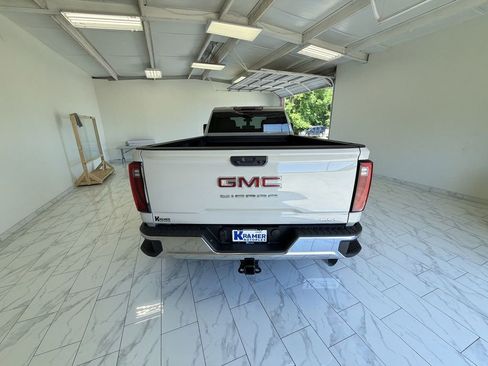 New 2026 GMC Sierra 3500 SLE w/ SLE Value Package AWD/4WD image 7