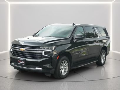 Used 2024 Chevrolet Suburban LT