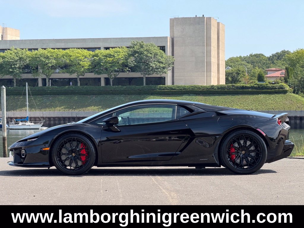 Used 2026 Lamborghini Temerario AWD/4WD image 2