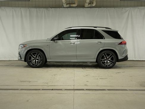Used 2024 Mercedes-Benz GLE 53 AMG 4MATIC image 2