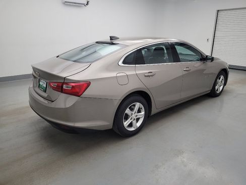 Used 2022 Chevrolet Malibu LS FWD image 10