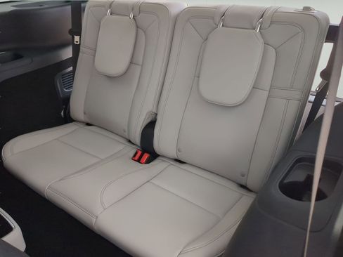 New 2026 Lincoln Aviator Reserve AWD/4WD image 23