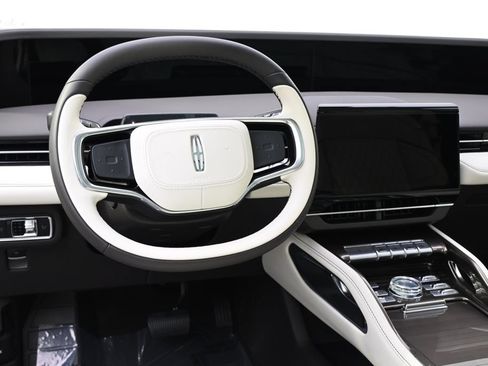 New 2026 Lincoln Nautilus Black Label AWD/4WD image 12