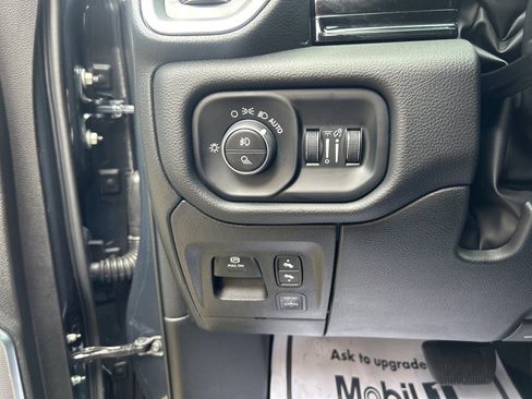 New 2025 RAM 1500 Laramie image 22