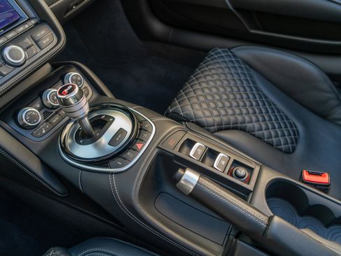 Used 2014 Audi R8 V10 image 33