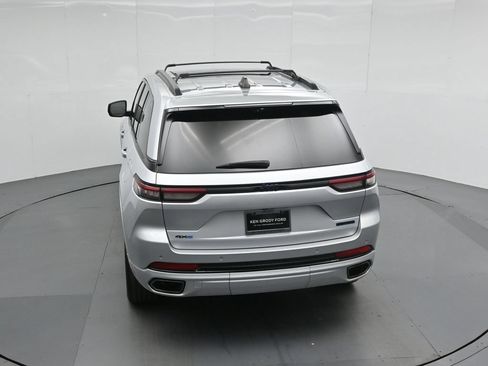Used 2023 Jeep Grand Cherokee 30th Anniversary AWD/4WD image 42