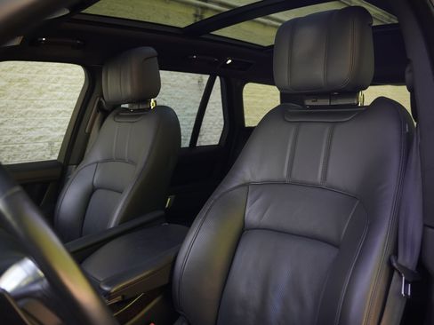 Used 2020 Land Rover Range Rover HSE AWD/4WD image 14