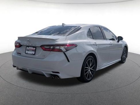 Used 2024 Toyota Camry SE w/ Convenience Package FWD image 6