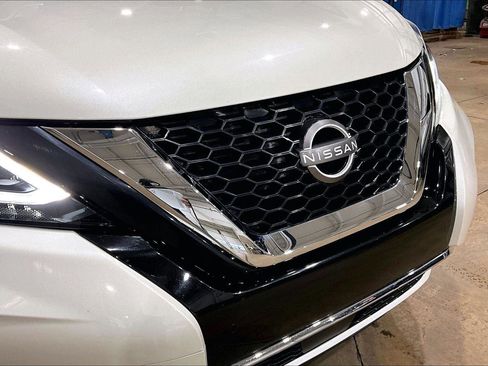 Used 2023 Nissan Murano SV image 28