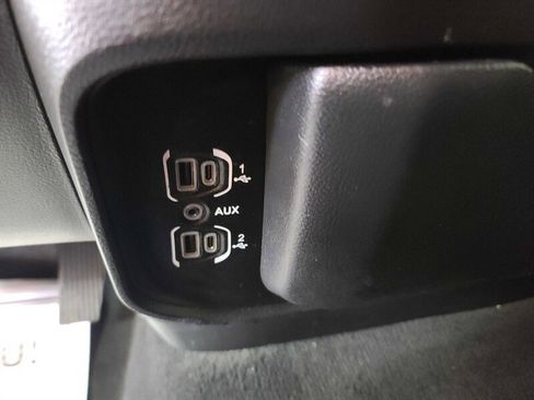 Used 2021 RAM 1500 Big Horn image 22