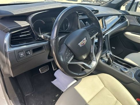 Certified 2023 Cadillac XT6 Sport AWD/4WD image 12