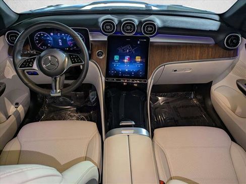 Certified 2025 Mercedes-Benz GLC 300 image 19