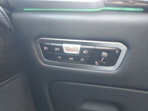 Used 2019 BMW X5 xDrive40i w/ Convenience Package image 32