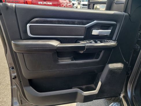 Certified 2024 RAM 2500 Big Horn AWD/4WD image 17
