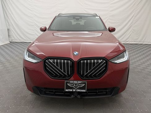 Used 2025 BMW X3 xDrive30i w/ Premium Package image 3