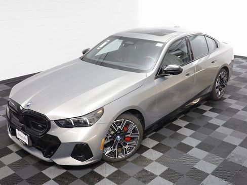 Certified 2025 BMW i5 M60 w/ Premium Package image 2