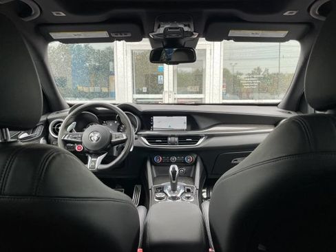 Used 2022 Alfa Romeo Stelvio Quadrifoglio w/ Active Assist Plus Package AWD/4WD image 32