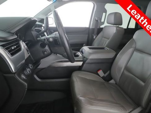 Used 2017 Chevrolet Tahoe LT w/ LT Signature Package image 16