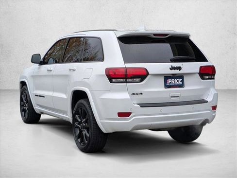 Used 2020 Jeep Grand Cherokee Altitude image 8