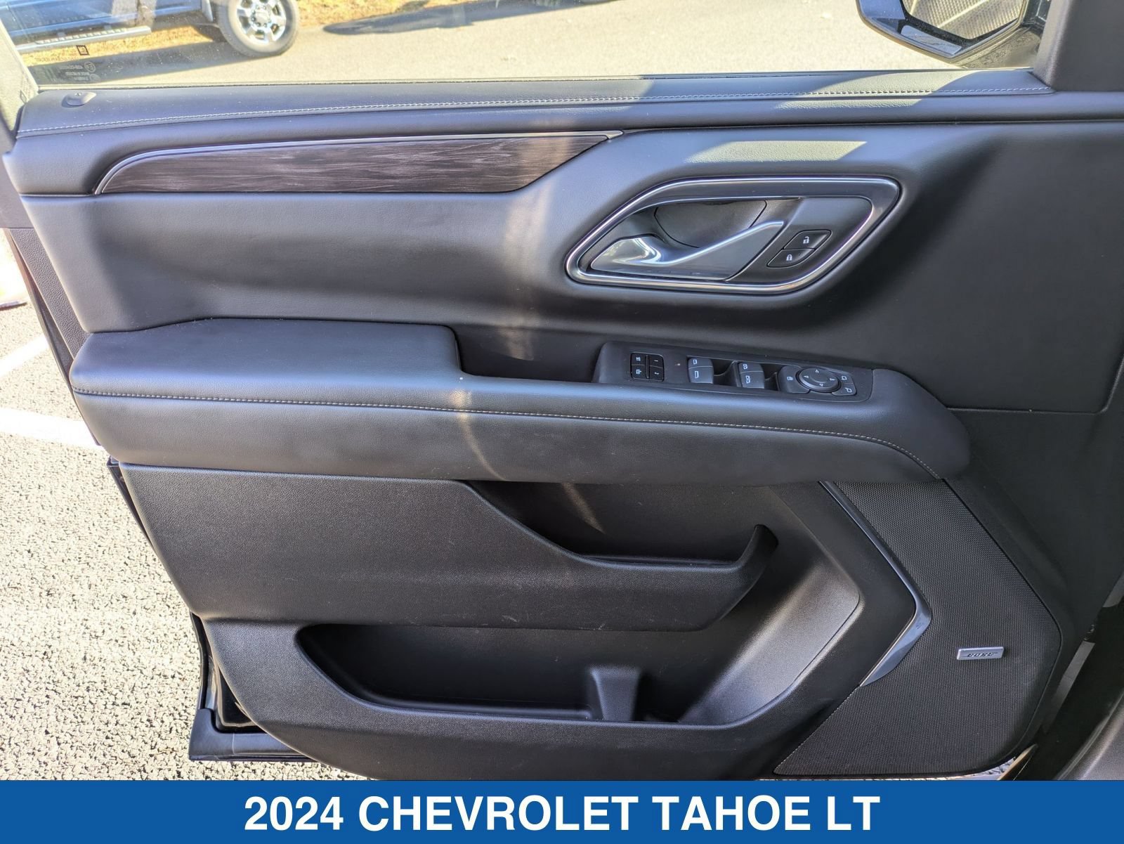 Used 2024 Chevrolet Tahoe LT AWD/4WD image 12