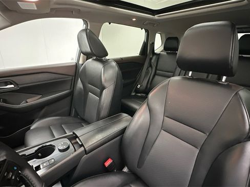 Certified 2023 Nissan Rogue SV w/ SV Premium Package image 9
