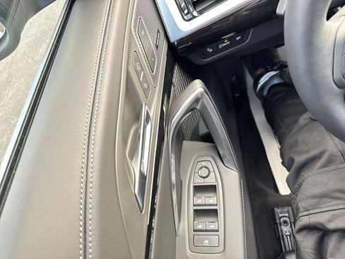 New 2026 BMW X1 xDrive28i w/ Technology Package AWD/4WD image 9